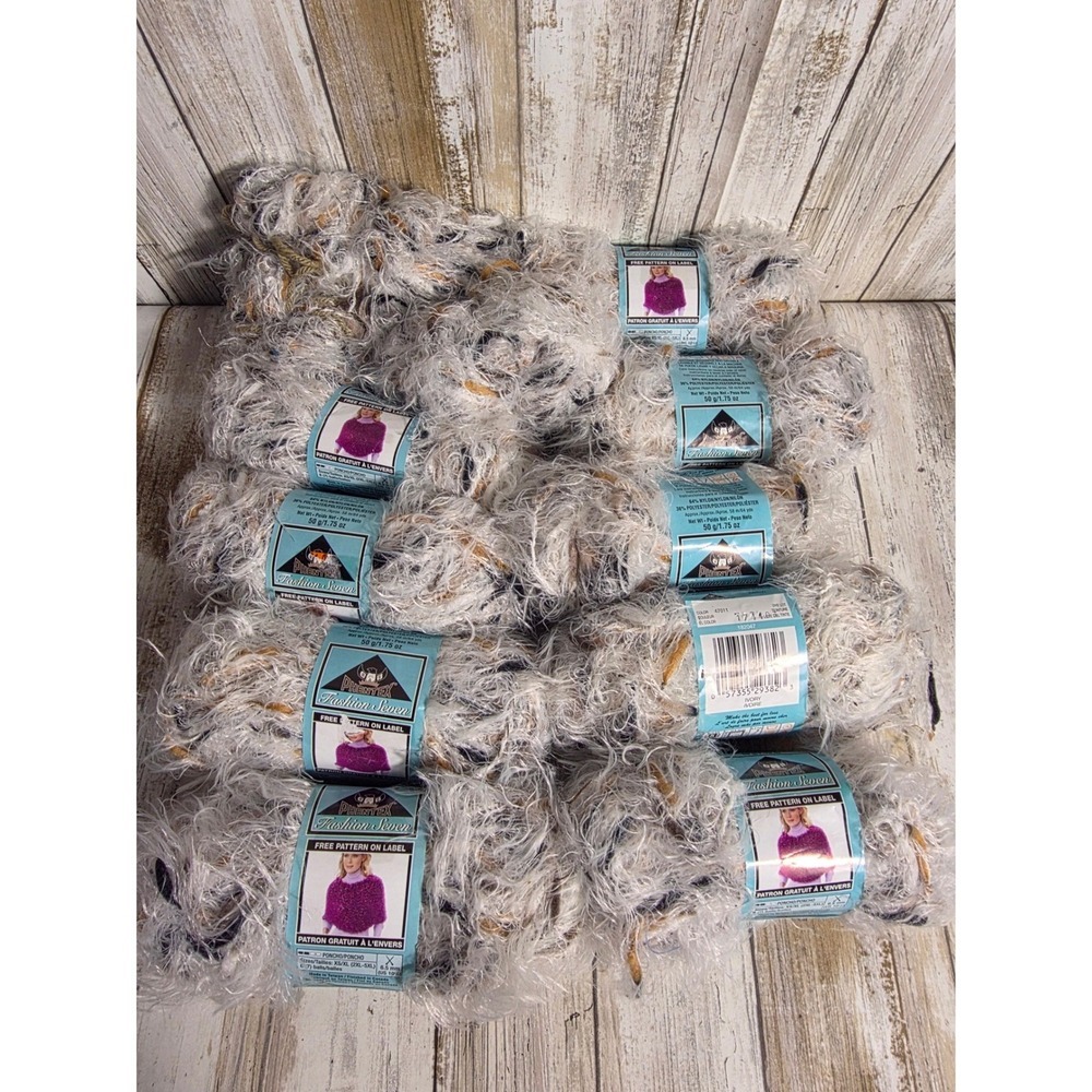 11 Skeins Phentex Fashion Seven Eyelash Yarn Ivory Bulky Weight 64yds Each - Picture 9 of 9